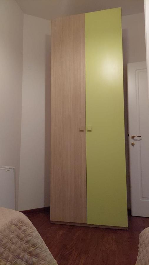 Casa Vacanze I Leoni Empoli Exteriör bild